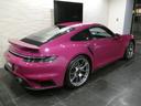 ９１１ ９１１ターボＳ　走行０．２万ｋｍ　左ハンドル　新車保証付　ＰＣＣＢブラックキャリパー　スポーツエグゾーストシステム　Ｆリフティング　ＰＡＳＭ付スポーツサス　ティンテッドＬＥＤマトリックス　スポーツクロノ　２０／２１ＥｘｃｌｕｓｉｖｅデザインＡＷ（5枚目）