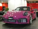 ９１１ターボＳ　走行０．２万ｋｍ　左ハンドル　新車保証付　ＰＣＣＢブラックキャリパー　スポーツエグゾーストシステム　Ｆリフティング　ＰＡＳＭ付スポーツサス　ティンテッドＬＥＤマトリックス　スポーツクロノ　２０／２１ＥｘｃｌｕｓｉｖｅデザインＡＷ（9枚目）