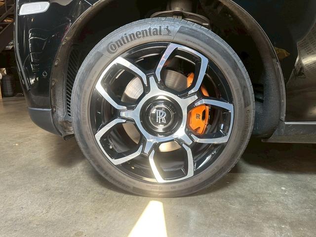 カリナン ６．７５　４ＷＤ　ブラックバッジ　スターライトヘッドライナー　コーチライン（11枚目）