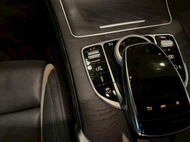 タッチパッドの割れ等もありません