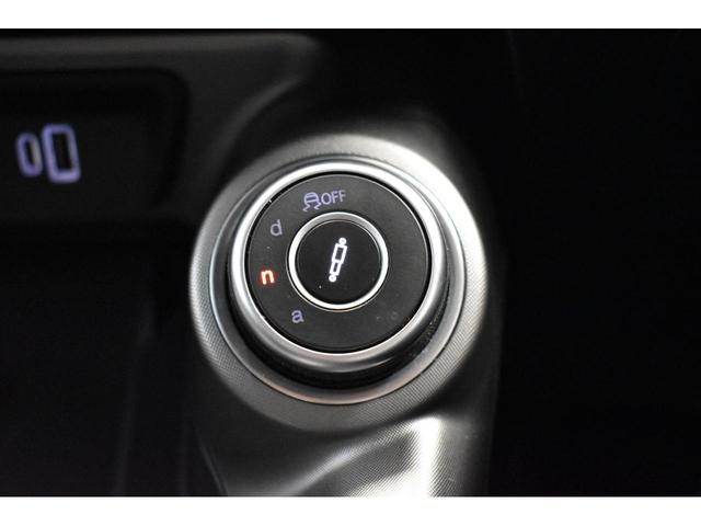 トナーレ プラグインハイブリッドＱ４　ヴェローチェ　新車保証継承　ワンオーナー　禁煙車　シートヒーター　シートクーラー　アダプティブクルーズコントロール　ナビゲーション　バックカメラ　パドルシフト　電動パワーシート　ワイヤレススマートフォン充電可（17枚目）