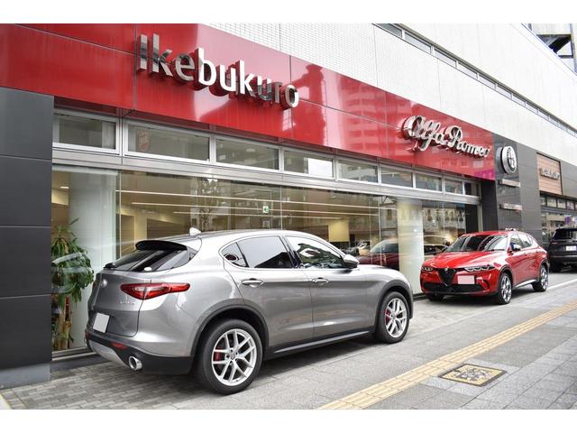 トナーレ プラグインハイブリッドＱ４　ヴェローチェ　新車保証継承　ワンオーナー　禁煙車　シートヒーター　シートクーラー　アダプティブクルーズコントロール　ナビゲーション　バックカメラ　パドルシフト　電動パワーシート　ワイヤレススマートフォン充電可（30枚目）