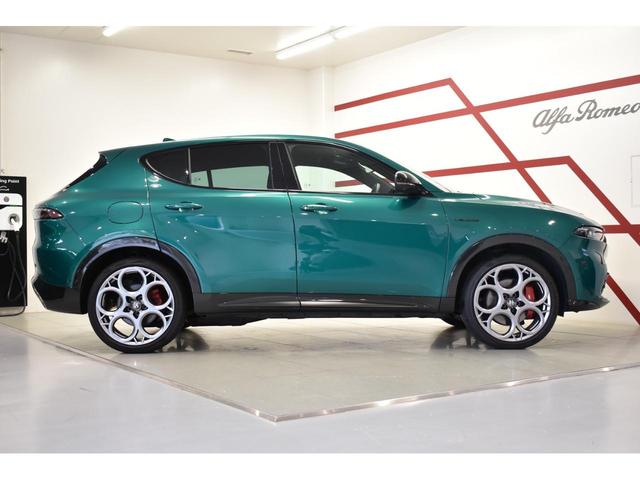 トナーレ プラグインハイブリッドＱ４　ヴェローチェ　新車保証継承　ワンオーナー　禁煙車　シートヒーター　シートクーラー　アダプティブクルーズコントロール　ナビゲーション　バックカメラ　パドルシフト　電動パワーシート　ワイヤレススマートフォン充電可（33枚目）