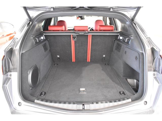 ステルヴィオ ２．０ターボ　Ｑ４スポーツパッケージ　認定中古車保証１年付き　弊社買取車両　レザーシート　Ｄ．Ｎ．Ａドライブモード付　ステアリングヒーター　シートヒーター　アダプティブクルーズコントロール　ハーマンカードン製スピーカー　２０インチホイール（23枚目）