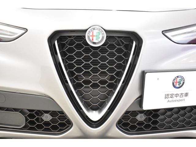 ステルヴィオ ２．０ターボ　Ｑ４スポーツパッケージ　認定中古車保証１年付き　弊社買取車両　レザーシート　Ｄ．Ｎ．Ａドライブモード付　ステアリングヒーター　シートヒーター　アダプティブクルーズコントロール　ハーマンカードン製スピーカー　２０インチホイール（34枚目）