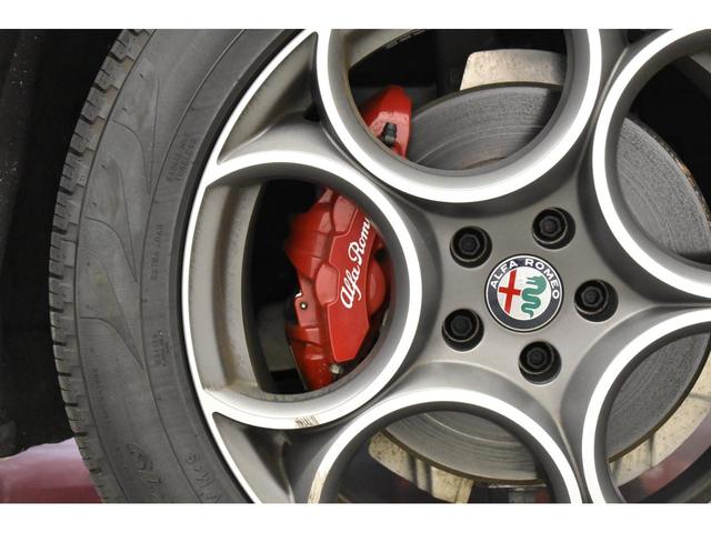 ステルヴィオ ２．０ターボ　Ｑ４スポーツパッケージ　認定中古車保証１年付き　弊社買取車両　レザーシート　Ｄ．Ｎ．Ａドライブモード付　ステアリングヒーター　シートヒーター　アダプティブクルーズコントロール　ハーマンカードン製スピーカー　２０インチホイール（41枚目）