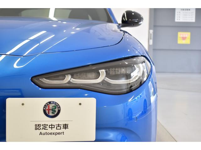 ジュリア ヴェローチェ　新車保証継承　禁煙車　３連ＬＥＤヘッドライト　レザーシート　電動パワーシート　シートヒーター　アダプティブクルーズコントロール　ハーマンカードン製１４スピーカー　パドルシフト　デジタルメーター（35枚目）