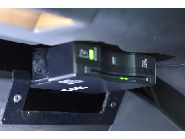 トナーレ プラグインハイブリッドＱ４　ヴェローチェ　新車保証継承　マトリクスＬＥＤヘッドライト　３６０度カメラ　Ｄ．Ｎ．Ａドライブモード付　ハーマンカードンスピーカー　デジタルメーター　シートベンチレーション　ステアリングヒーター　パドルシフト（41枚目）