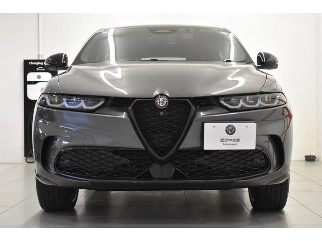 トナーレ プラグインハイブリッドＱ４　ヴェローチェ　新車保証継承　ＬＥＤマトリクスヘッドライト　３６０度カメラ　ブラックレザーシート　シートヒーター　ベンチレーション　ステリングヒーター　アダプティブクルーズコントロール　ＥＴＣ（4枚目）
