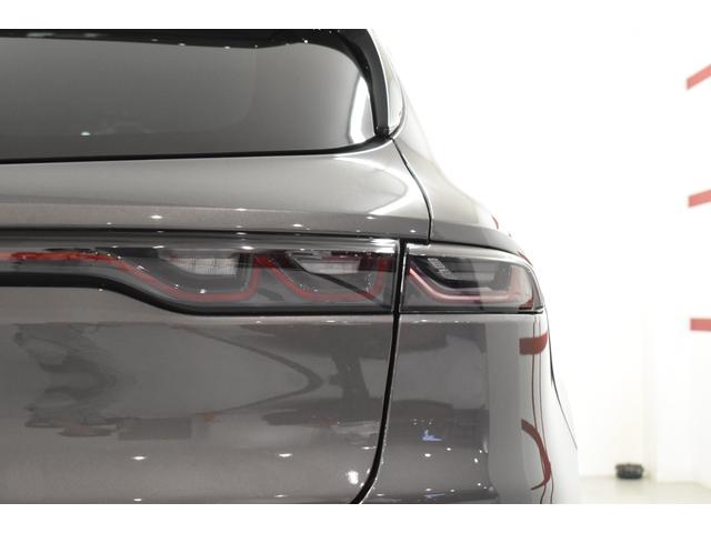 トナーレ プラグインハイブリッドＱ４　ヴェローチェ　新車保証継承　ＬＥＤマトリクスヘッドライト　３６０度カメラ　ブラックレザーシート　シートヒーター　ベンチレーション　ステリングヒーター　アダプティブクルーズコントロール　ＥＴＣ（38枚目）