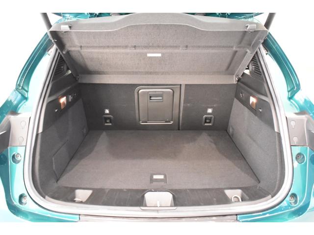 トナーレ プラグインハイブリッドＱ４　ヴェローチェ　新車保証継承　ワンオーナー　ブラックレザーシート　シートヒーター　電動パワーシート　アダプティブクルーズコントロール　アップルカープレイ　アンドロイドオート　禁煙車　ＥＴＣ　バックカメラ　純正カーナビ（25枚目）