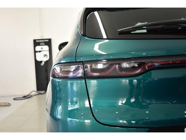 トナーレ プラグインハイブリッドＱ４　ヴェローチェ　新車保証継承　ワンオーナー　ブラックレザーシート　シートヒーター　電動パワーシート　アダプティブクルーズコントロール　アップルカープレイ　アンドロイドオート　禁煙車　ＥＴＣ　バックカメラ　純正カーナビ（35枚目）