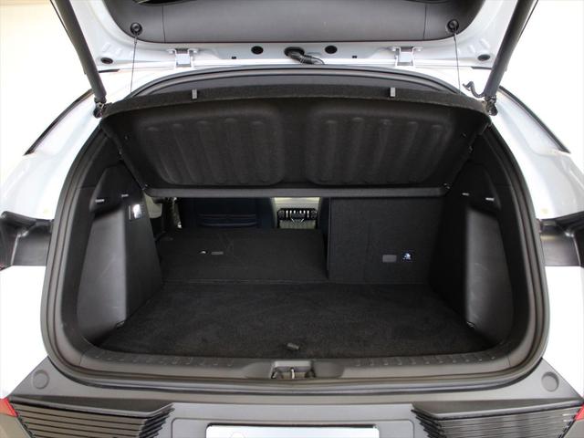 ＡＴＴＯ　３ 　ＢＹＤ認定中古車　当店試乗車　航続距離４７０ｋｍ　グロスブラックエクステリア　カーボンインテリア　パノラマサンルーフ　ＬＥＤヘッドライト　シートヒーター　電動テールゲート　純正前後ドライブレコーダー（22枚目）
