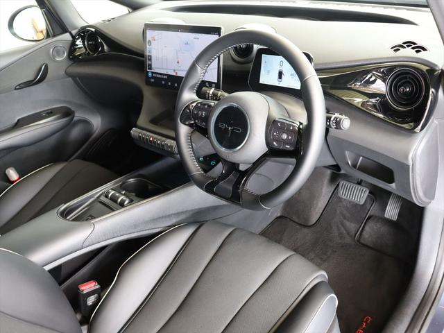 ドルフィン ロングレンジ　ＢＹＤ認定中古車　当店試乗車　航続距離４７６ｋｍ　パノラミックガラスルーフ　ビーガンレザー　音声認識ナビ　３６０°ビューカメラ　パワーシート　シートヒーター　ＬＥＤヘッドライト　スマホワイヤレス充電（7枚目）