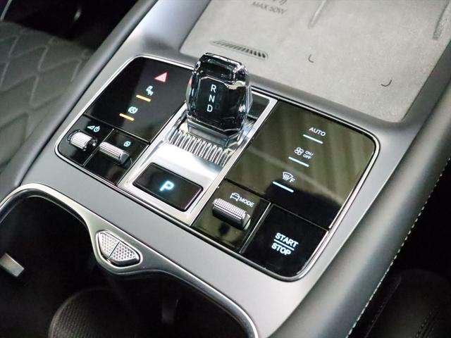 シーライオン ７ 　ＢＹＤ認定中古車　当店試乗車　航続距離５９０ｋｍ　パノラマサンルーフ　ナッパレザー　ＤＹＮＡＵＤＩＯ　ＡｐｐｌｅＣａｒＰｌａｙ対応　３６０°ビューカメラ　シートヒーター　ステアリングヒーター（13枚目）