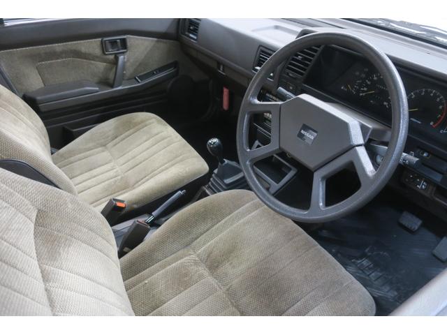 サニー スーパーサルーン（3枚目）