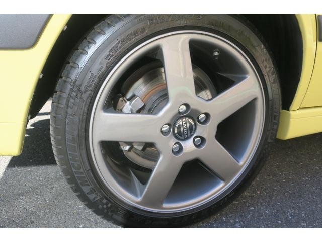 �E���A�z�C�[��