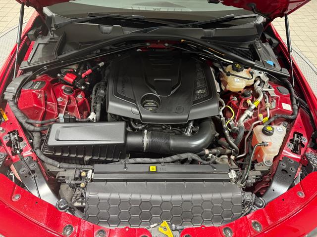 ジュリア スーパー 弊社顧客様下取車 ベージュレザー(受注生産) 認定中古車保証1年 禁煙 DNAシステム ACC 衝突被害軽減ブレーキ パーキングセンサー バックカメラ ブラインドスポットモニタ―(22枚目)