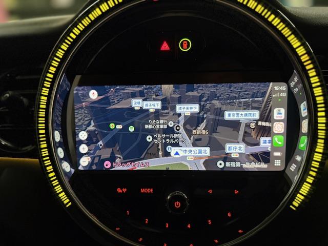ＭＩＮＩ クーパーＤプレミアムプラスパッケージクラシックトリム　アップルカープレイ　ブラックルーフ　バックカメラリアセンサー　１６インチオプションブラックアルミ（13枚目）