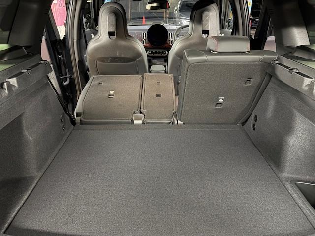 ＭＩＮＩ ジョンクーパーワークス　カントリーマンオール４ＪＣＷ　Ｌパッケージ　サンルーフ　ハーマンオーディオ　電動メモリーシート　ブラックルーフ　前後ドラレコ（37枚目）