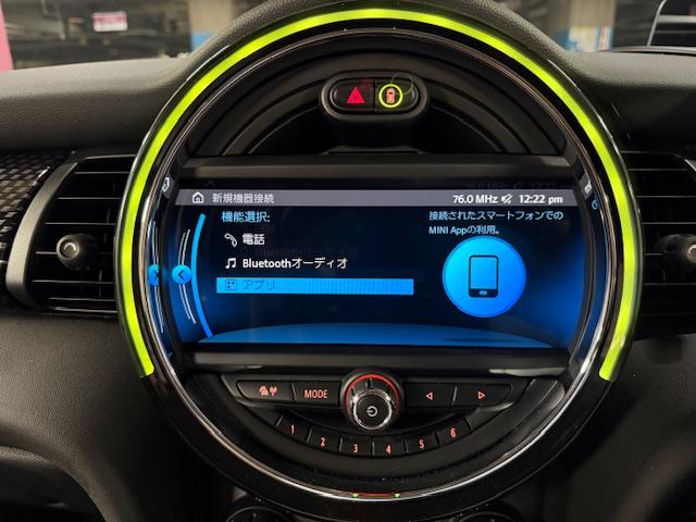 MINI クーパーS 5ドア JCWパドルステア デジタルpkg カメラpkg ペッパーpkg ブラックルーフ&エクステリア(17枚目)