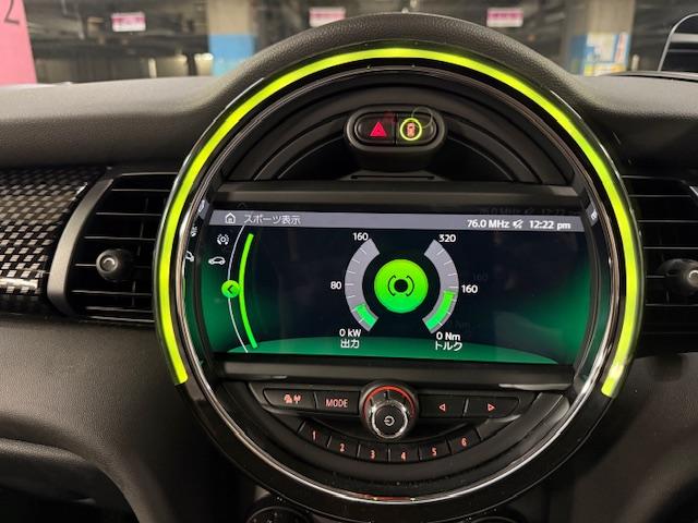 MINI クーパーS 5ドア JCWパドルステア デジタルpkg カメラpkg ペッパーpkg ブラックルーフ&エクステリア(20枚目)