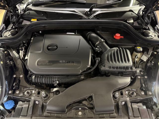 MINI クーパーS 5ドア JCWパドルステア デジタルpkg カメラpkg ペッパーpkg ブラックルーフ&エクステリア(56枚目)