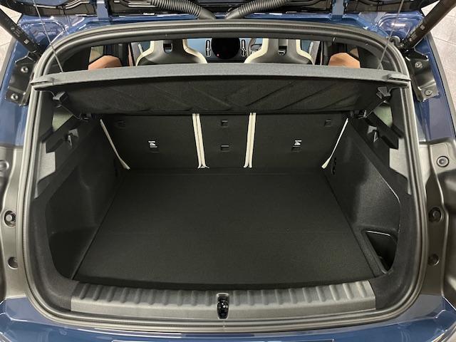 MINI カントリーマンD フェイバリット・トリム Mパッケージ 19インチアルミ 電動メモリーシート ベージュべスキンシート ヘッドアップディスプレイ(39枚目)