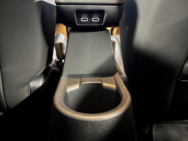 ＭＩＮＩ クーパーＣ　クラシック・トリム　５ドア　ブラックべスキンシート　ＯＰ１７インチアルミ　ナビ　ＥＴＣ　シートヒーター　バックカメラ（28枚目）