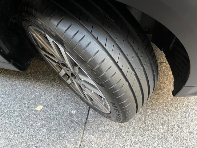 ＭＩＮＩ クーパーＣ　クラシック・トリム　５ドア　ブラックべスキンシート　ＯＰ１７インチアルミ　ナビ　ＥＴＣ　シートヒーター　バックカメラ（39枚目）