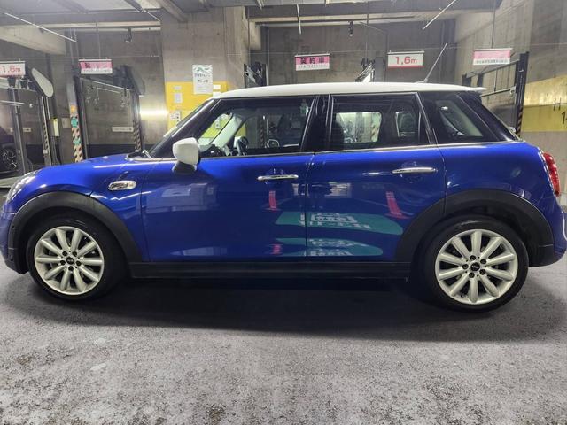 MINI クーパーS クーパーS(5名) 純正ナビ デジタルパッケージ MINIペッパーパッケージ ホワイトルーフ(10枚目)