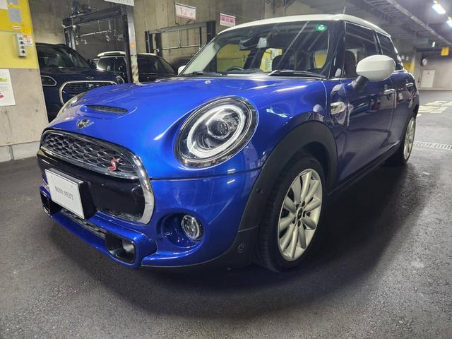 MINI クーパーS クーパーS(5名) 純正ナビ デジタルパッケージ MINIペッパーパッケージ ホワイトルーフ(11枚目)