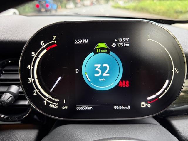 MINI クーパー プレミアムプラスパッケージクラシックトリム 5ドア アクティブクルコン アップルカープレイ バックカメラ ETC LED シートヒーター 社外ドラレコ(14枚目)