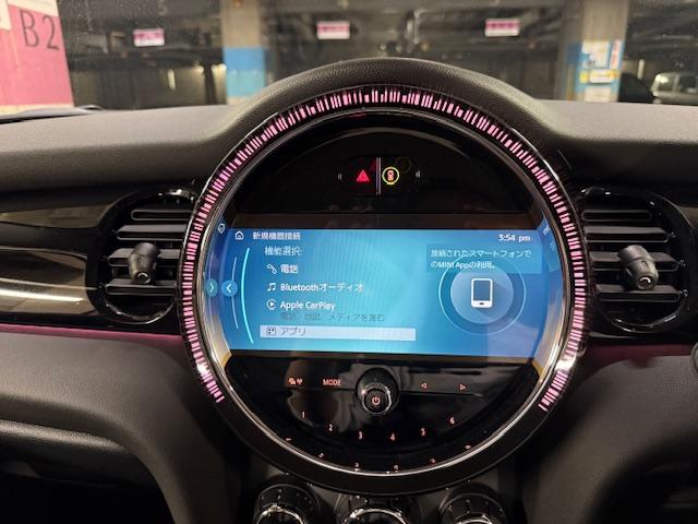 MINI クーパー プレミアムプラスパッケージクラシックトリム 5ドア アクティブクルコン アップルカープレイ バックカメラ ETC LED シートヒーター 社外ドラレコ(22枚目)