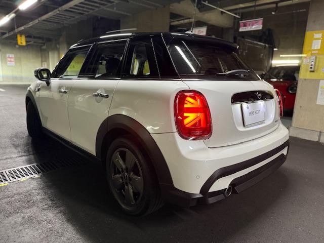 MINI クーパー プレミアムプラスパッケージクラシックトリム 5ドア アクティブクルコン アップルカープレイ バックカメラ ETC LED シートヒーター 社外ドラレコ(54枚目)