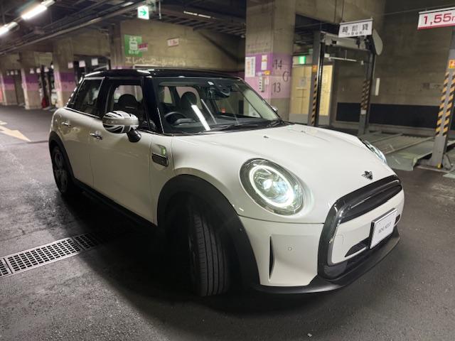 MINI クーパー プレミアムプラスパッケージクラシックトリム 5ドア アクティブクルコン アップルカープレイ バックカメラ ETC LED シートヒーター 社外ドラレコ(60枚目)