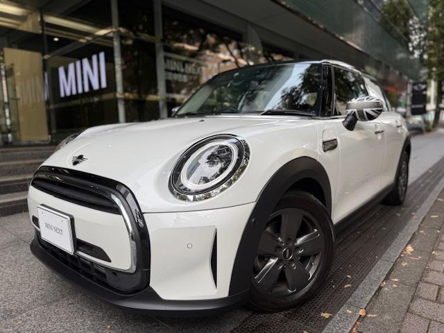 MINI クーパー プレミアムプラスパッケージクラシックトリム 5ドア アクティブクルコン アップルカープレイ バックカメラ ETC LED シートヒーター 社外ドラレコ(63枚目)