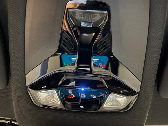 MINI クーパーS フェイバリット・トリム 5ドア 電動シート ハーマンカードンスピーカー サラウンドビューカメラ ナビ ETC(24枚目)