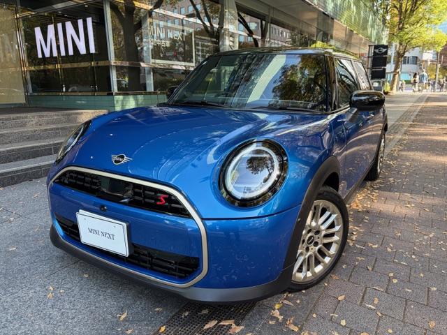 MINI クーパーS フェイバリット・トリム 5ドア 電動シート ハーマンカードンスピーカー サラウンドビューカメラ ナビ ETC(37枚目)