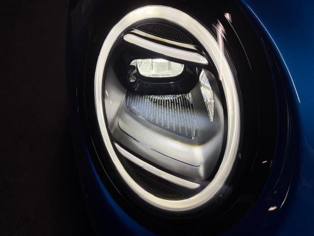 MINI クーパーS フェイバリット・トリム 5ドア 電動シート ハーマンカードンスピーカー サラウンドビューカメラ ナビ ETC(42枚目)