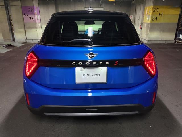 MINI クーパーS フェイバリット・トリム 5ドア 電動シート ハーマンカードンスピーカー サラウンドビューカメラ ナビ ETC(47枚目)