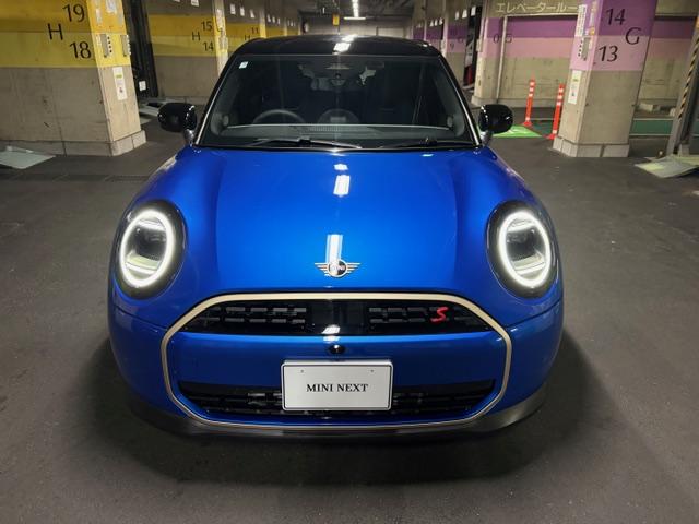 MINI クーパーS フェイバリット・トリム 5ドア 電動シート ハーマンカードンスピーカー サラウンドビューカメラ ナビ ETC(52枚目)