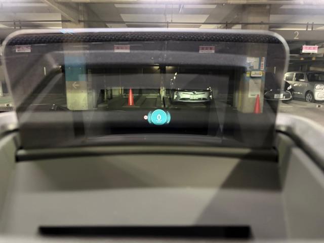 ＭＩＮＩ クーパーＣ　クラシック・トリム　５ドア　ＡＣＣ　バックカメラ　純正オプション１７インチ　ナビ　ＥＴＣ（7枚目）