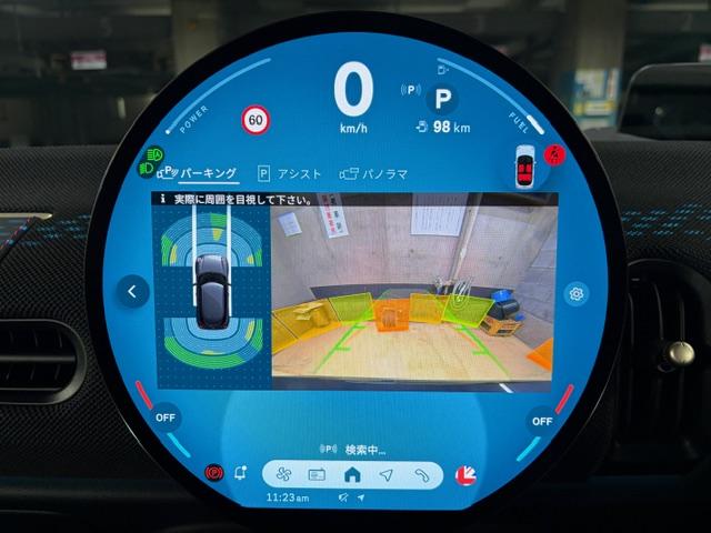 ＭＩＮＩ クーパーＣ　クラシック・トリム　５ドア　ＡＣＣ　バックカメラ　純正オプション１７インチ　ナビ　ＥＴＣ（14枚目）