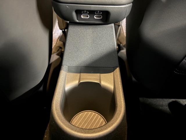 ＭＩＮＩ クーパーＣ　クラシック・トリム　５ドア　ＡＣＣ　バックカメラ　純正オプション１７インチ　ナビ　ＥＴＣ（29枚目）