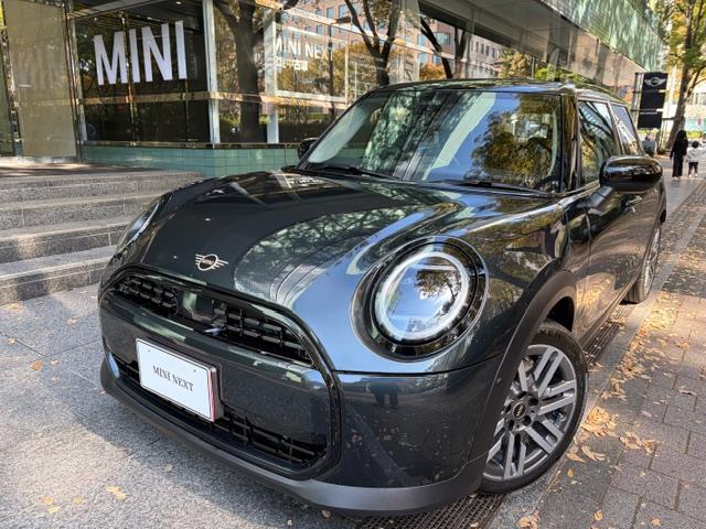 ＭＩＮＩ クーパーＣ　クラシック・トリム　５ドア　ＡＣＣ　バックカメラ　純正オプション１７インチ　ナビ　ＥＴＣ（34枚目）