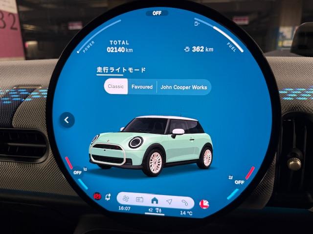 ＭＩＮＩ クーパーＳ　フェイバリット・トリム　３ドア　Ｍパッケージ　ハーマンオーディオ　ＯＰ１８インチアルミ（36枚目）