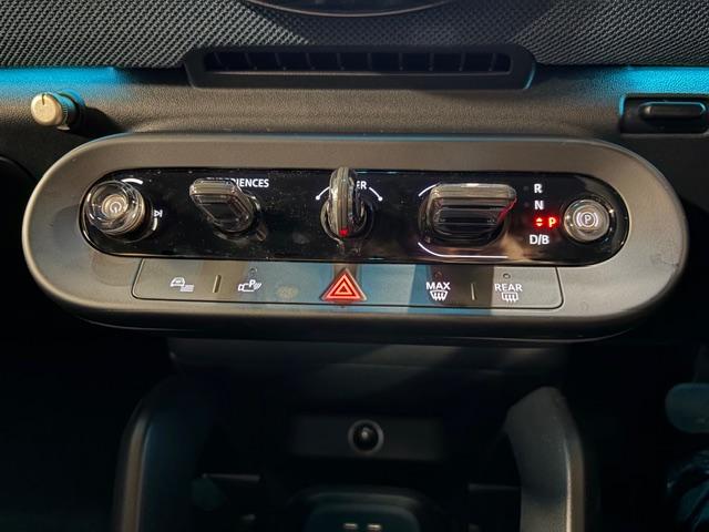 ＭＩＮＩ エースマンＳＥ　フェイバリット・トリム　５ドア　サラウンドビューモニター　ナビ　ＥＴＣ　同色ルーフ（30枚目）