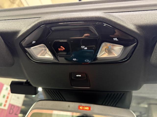 ＭＩＮＩ クーパーＳ　コンバーチブル　フェイバリット・トリム　Ｍパッケージ　ハーマンオーディオ　電動メモリーシート（44枚目）