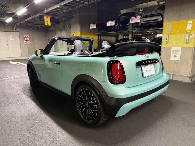 ＭＩＮＩ クーパーＳ　コンバーチブル　フェイバリット・トリム　Ｍパッケージ　ハーマンオーディオ　電動メモリーシート（56枚目）